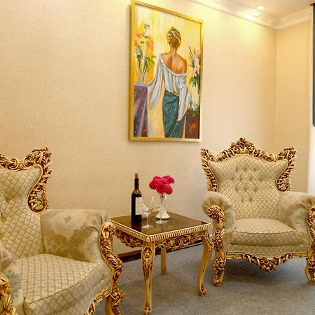 Aqua Hotel Tbilisi ภายนอก รูปภาพ