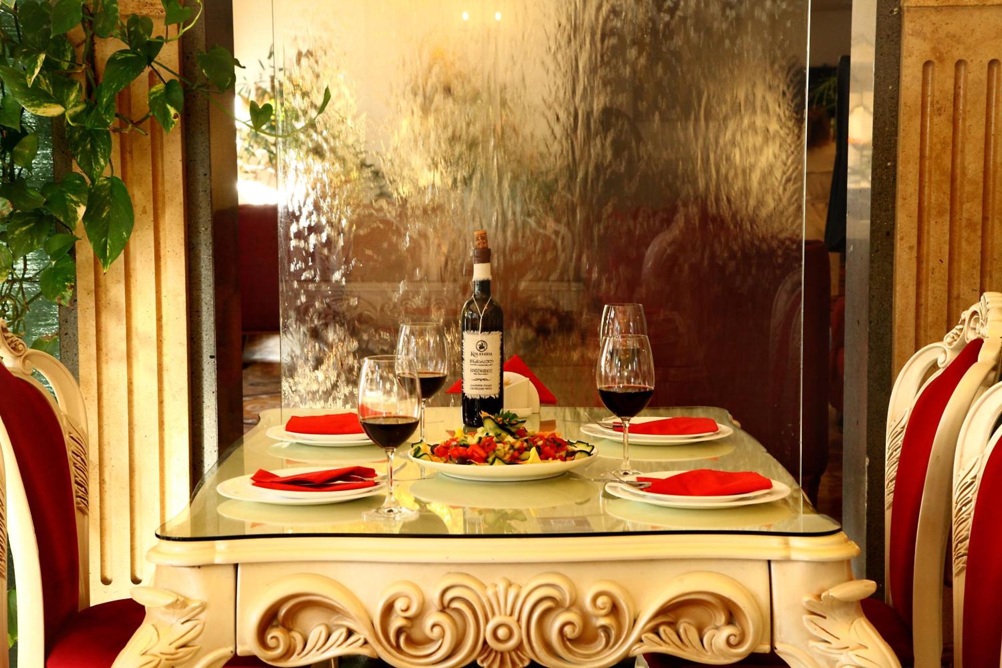Aqua Hotel Tbilisi ภายนอก รูปภาพ