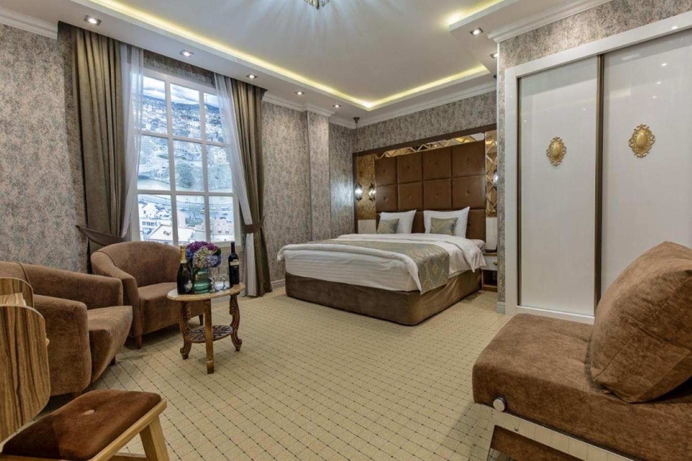 Aqua Hotel Tbilisi ภายนอก รูปภาพ