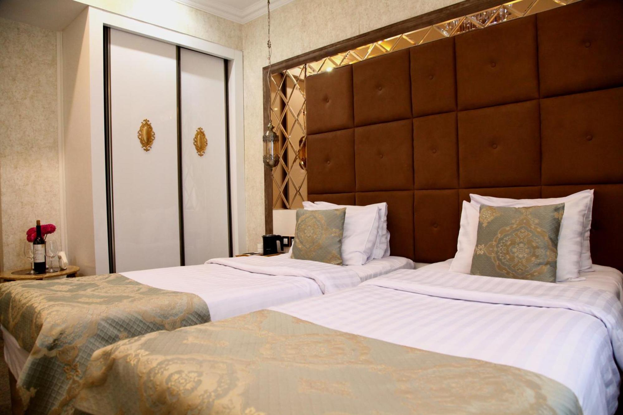 Aqua Hotel Tbilisi ภายนอก รูปภาพ