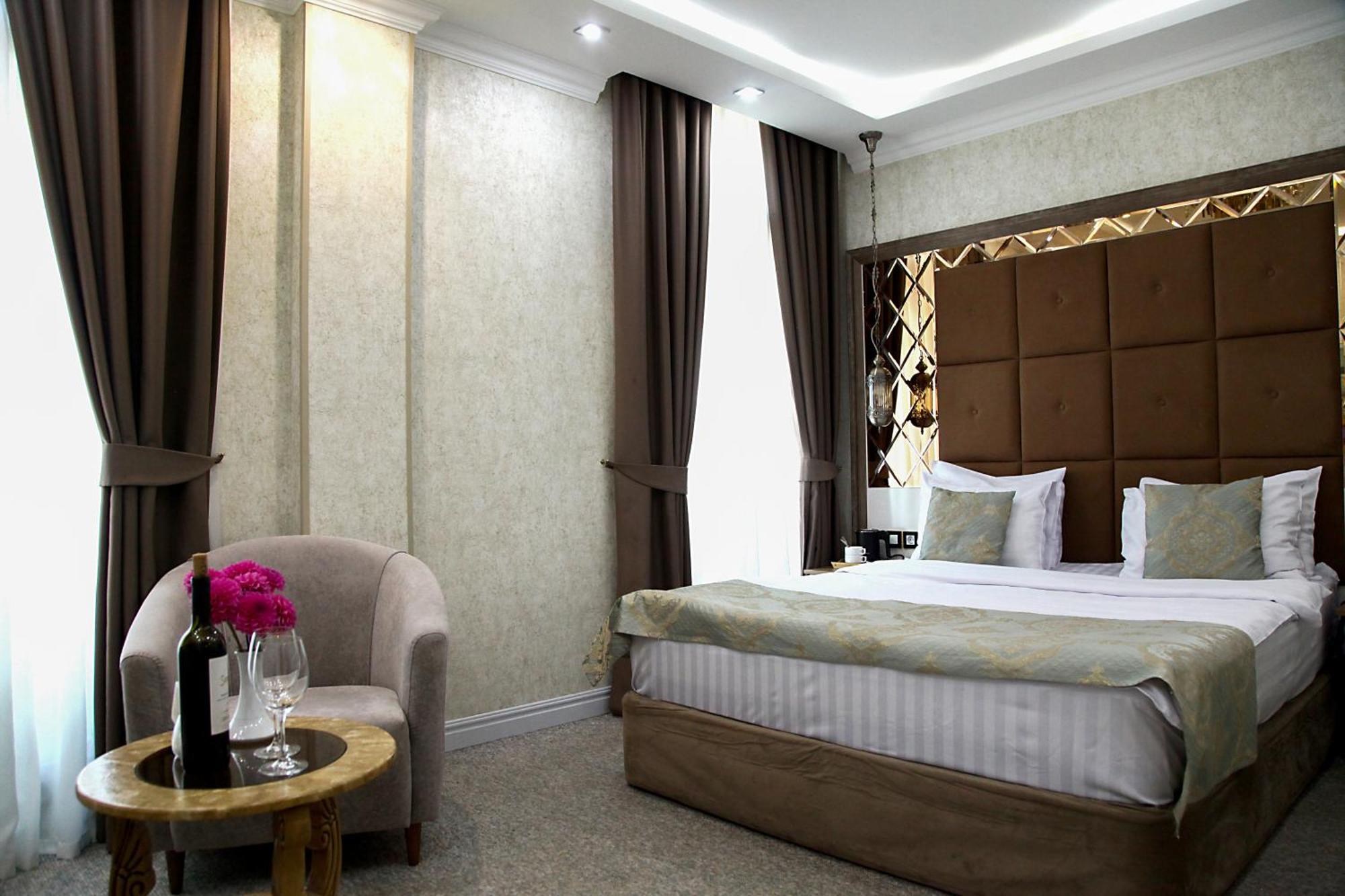 Aqua Hotel Tbilisi ภายนอก รูปภาพ